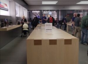 Apple Store in Cherry Hill